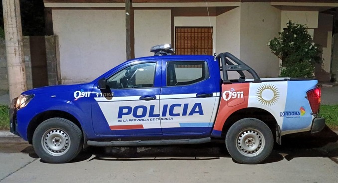00 camioneta poli oct25 00 b
