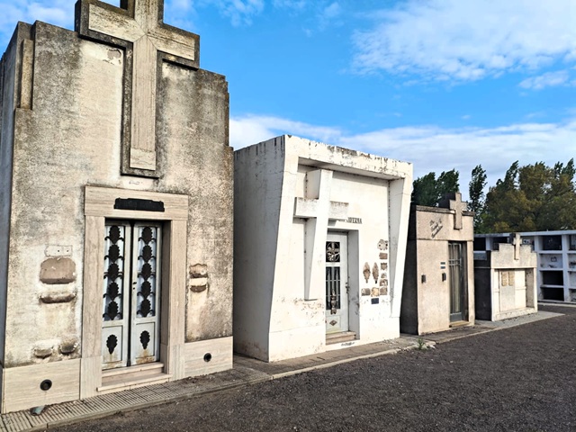 00 cementerio bengo 03