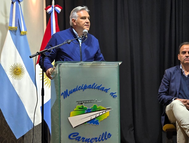 00 llaryora carnerillo