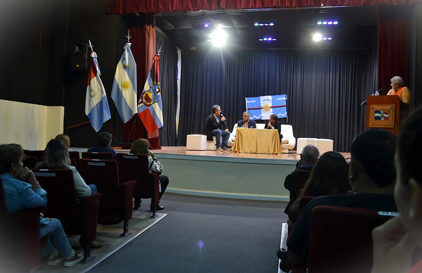 00 malvinas etruria 004