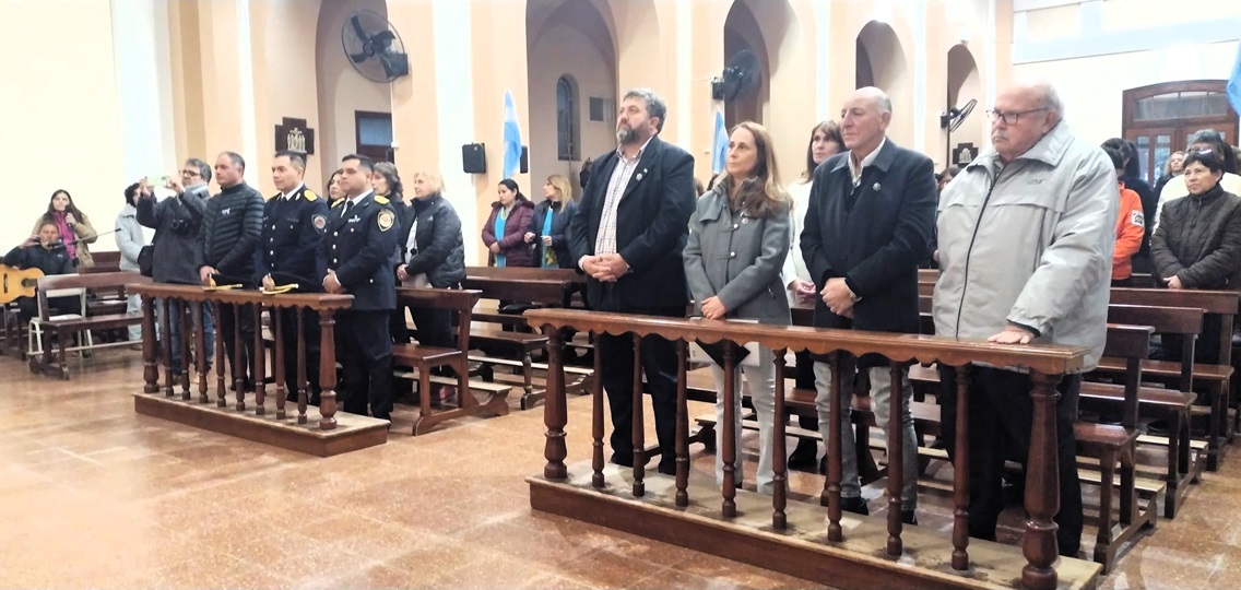 a tedeum 00 b