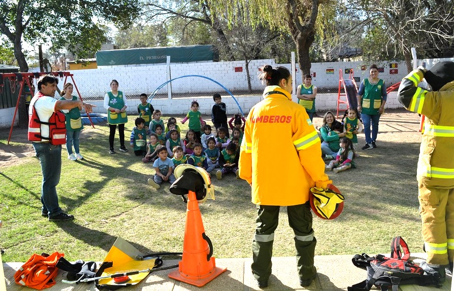 bomberos jardin sanmartin 01