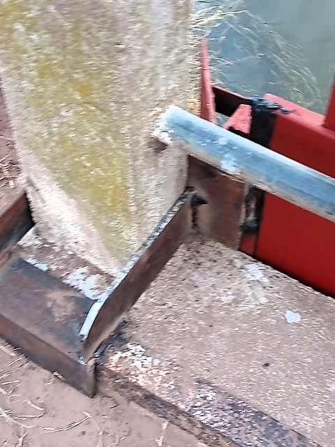 compuerta 2