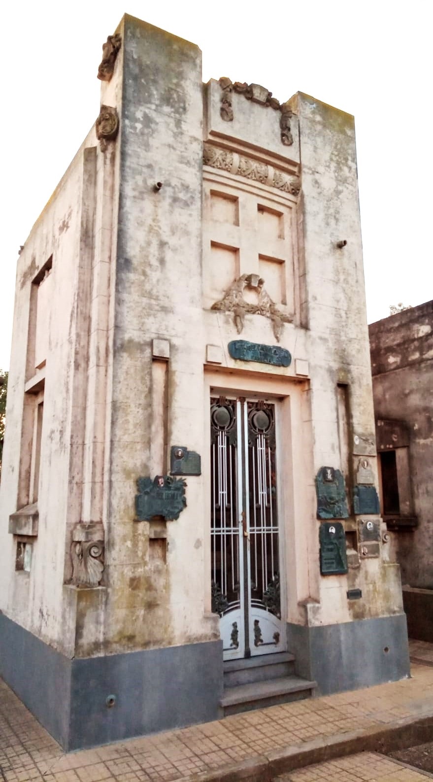 panteon cagnolo 1 b