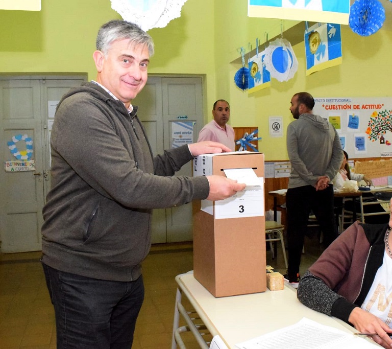 robert meichtri reelecto